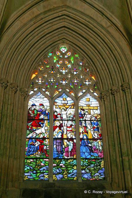 Buntglasfenster der Kreuzigung, Batalha - Portugal