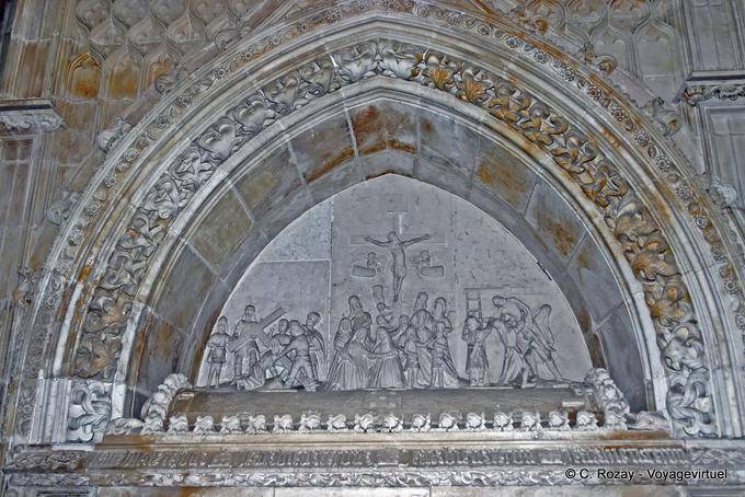 Architektonisches Detail in der Gründerkapelle, Batalha - Portugal