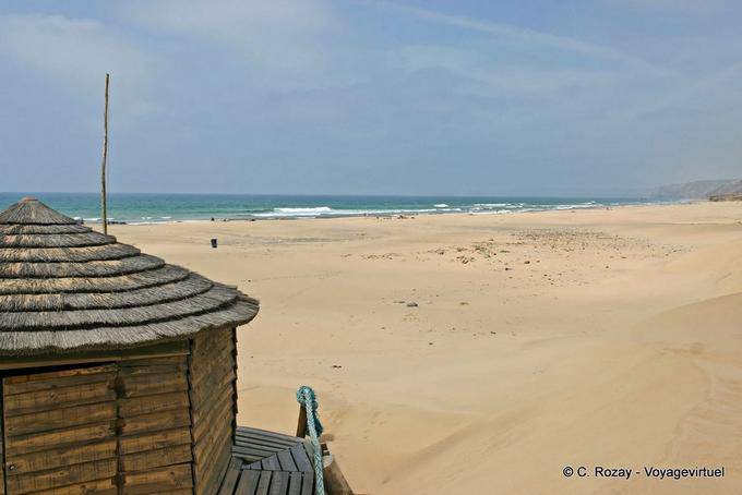 Shelter am Strand Carrapateira - Portugal