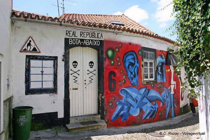 Painted House, Echt República bota-abaixo, Coimbra - Portugal