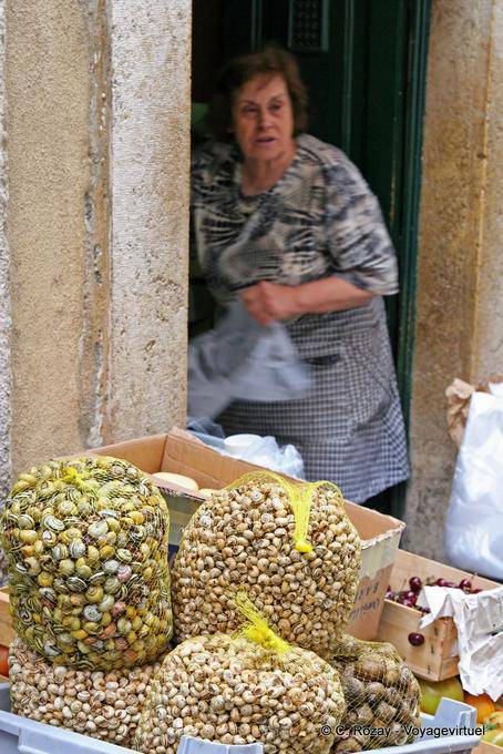 Die Schnecken Taschen, um zu schmecken, Alfama, Lissabon - Portugal