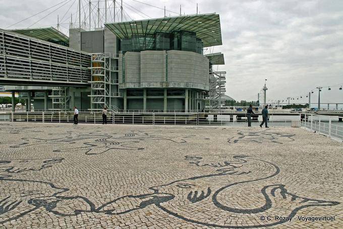 Außenansicht des Aquarium - Oceanarium in Lissabon - Portugal