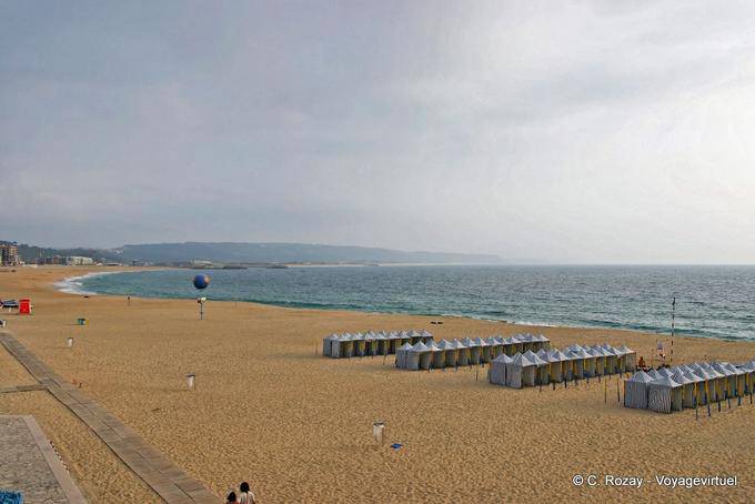 Panorama auf dem Bogen der Strand Nazaré - Portugal