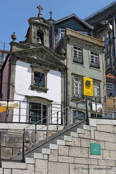 Porto, Treppenhaus, Kapelle und Wandfliesen, Shore Ribeira - Portugal