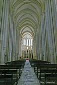 Das Kirchenschiff Santa Maria, Alcobaça, Portugal.