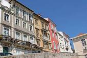 Coimbra, bunten Fassaden, Portugal.
