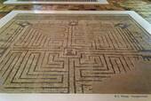Der Minotaurus im Labyrinth, Mosaik, Conimbriga, Portugal.