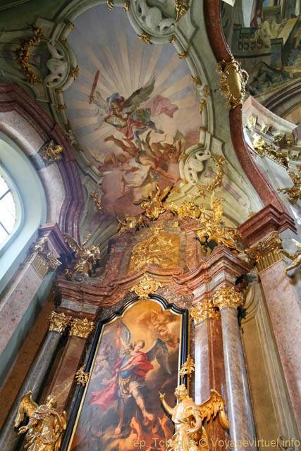 Opulence baroque Église Saint-Nicolas de Malá Strana - Prag, Tschechische Republik