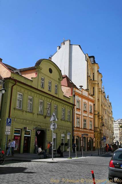 Quelques façades sur Hastalska, Stare Mesto - Prag, Tschechische Republik