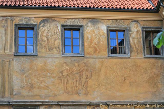 Karlova, peintures sur une façade - Prag, Tschechische Republik