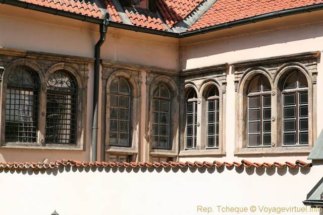Les fenêtres de la Synagogue Klaus - Prag, Tschechische Republik