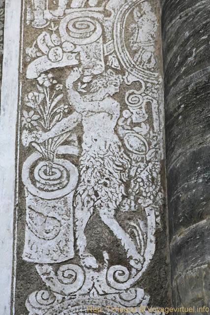 Détail d'un sgraffite sur la Maison du jeu de paume, Jardin royal - Prag, Tschechische Republik