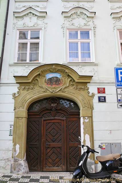 Malá Strana, la maison avec l'éléphant peint - Prag, Tschechische Republik