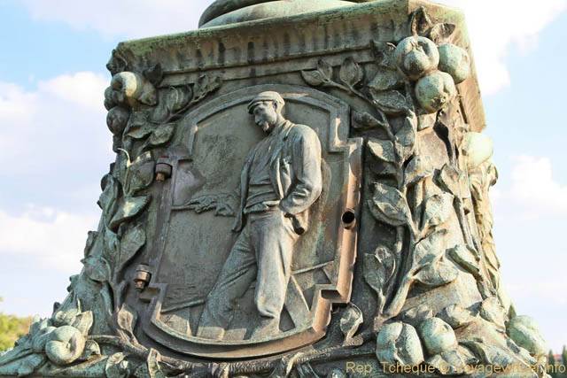 Pied sculpté, le pont des Légions (Most Legii) - Prag, Tschechische Republik