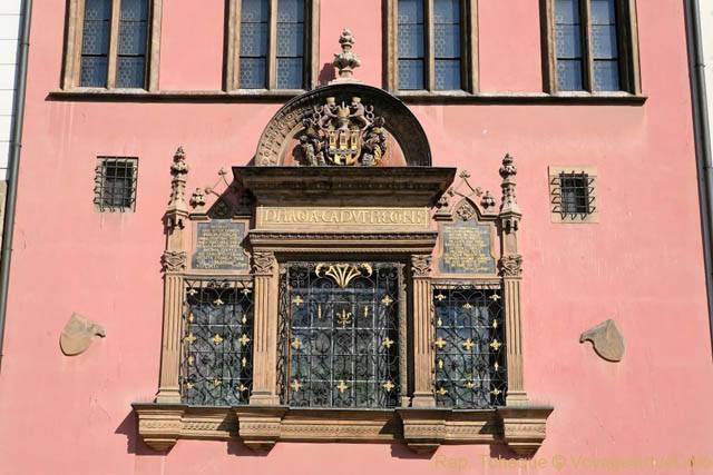 Vieille-Ville, Ancien Hôtel de ville, la façade rose, (Staroměstské náměstí) - Prag, Tschechische Republik