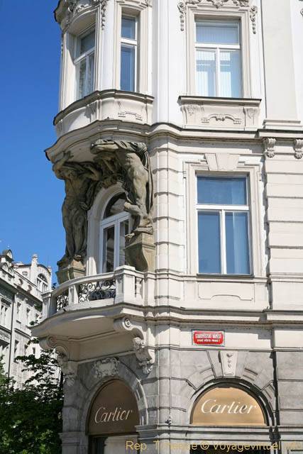 Place de la Vieille-Ville, Immeuble Cartier, (Staroměstské náměstí) - Prag, Tschechische Republik