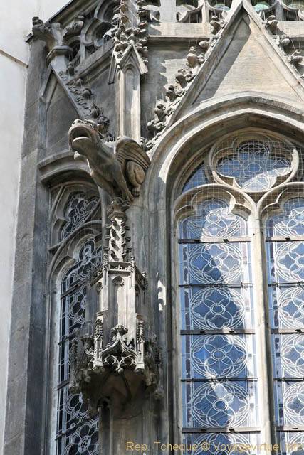 Gargouille et architecture, Ovocny Trh, Karolinum - Prag, Tschechische Republik