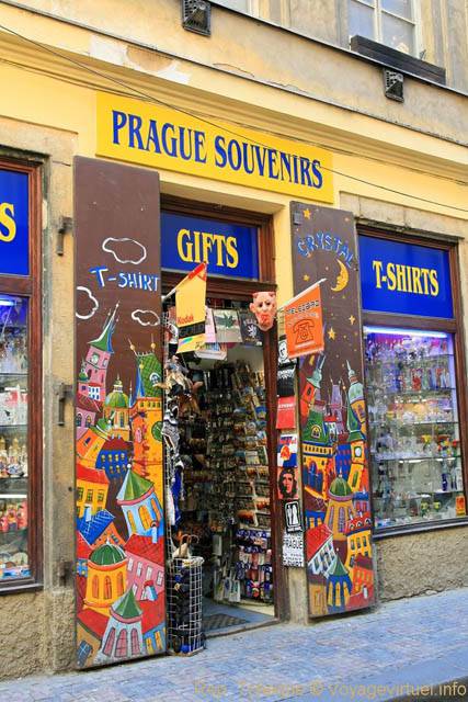 Magasin coloré, souvenirs de Rybna - Prag, Tschechische Republik