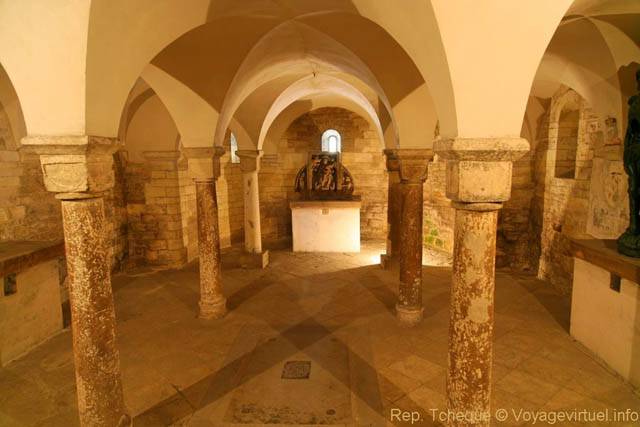 La crypte du Couvent Saint-Georges, (Jiřský klášter) - Prag, Tschechische Republik