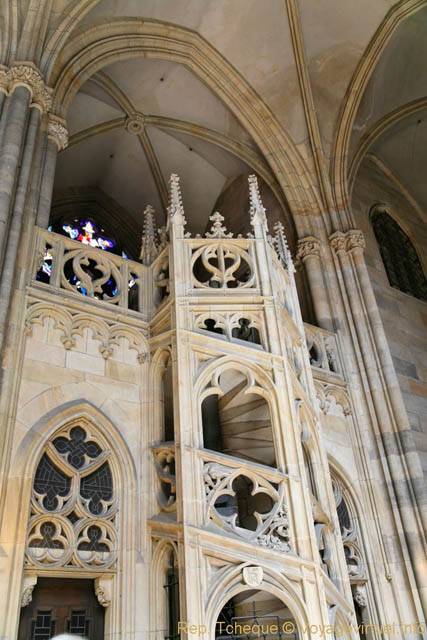 Cathédrale Saint-Guy, l'escalier du Triforium, (Prazsky Hrad) - Prag, Tschechische Republik