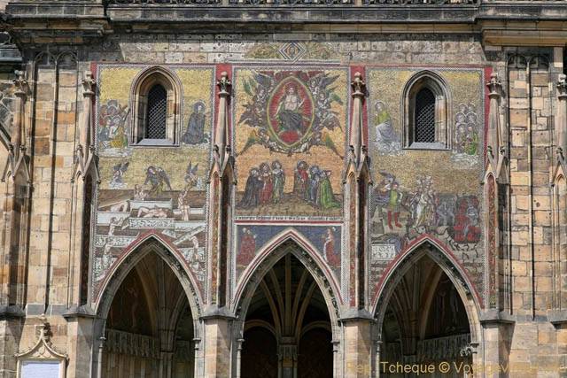 La mosaïque de la Porte d'Or, Cathédrale Saint-Guy, (Prazsky Hrad) - Prag, Tschechische Republik