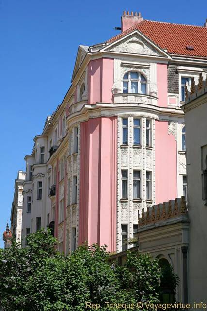 Vezenska, façade façon gateau - Prag, Tschechische Republik