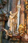 Domination catholique, statue de l'Église Saint-Nicolas (Kostel sv. Mikuláše), Malá Strana, Prag, Tschechische Republik.