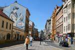 Promenade pédestre, Jindrisska Namesti, Prag, Tschechische Republik.