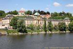 Palais entre Nabrezi Edvarda Benese et Korsakovo, Prag, Tschechische Republik.