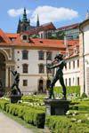 Statues en bronze d'Appolon et Neptune, jardin Wallenstein, Prag, Tschechische Republik.