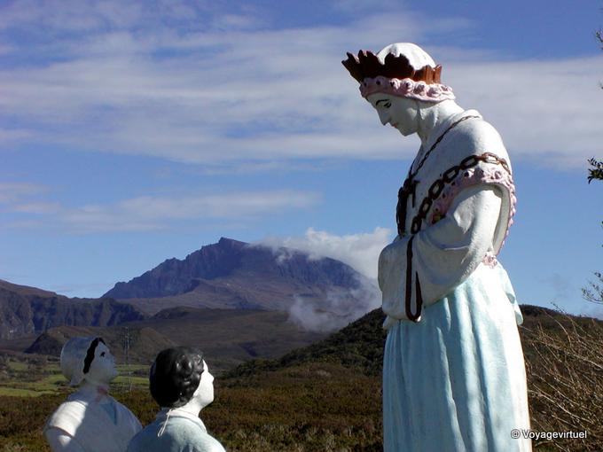 Virgin Bellevue Hals vor der Piton des Neiges Schildvulkan - Insel Reunion