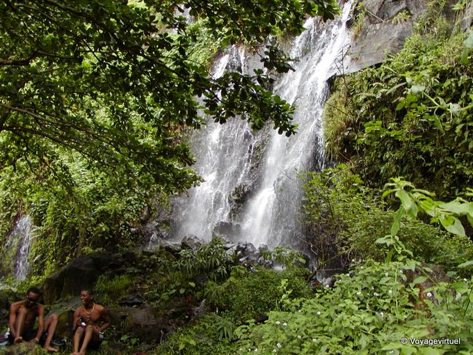 Wasserfall, Anse des Cascades - Insel Reunion