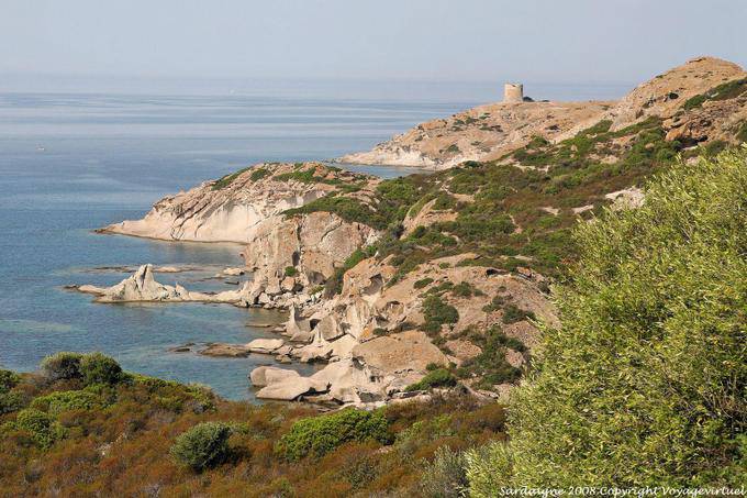 La Torre Argentina an der Küste um Bosa - Sardinien