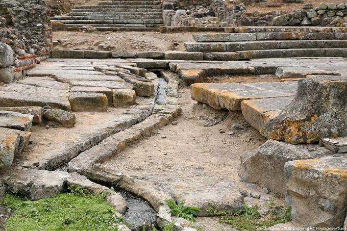 Fordongianus Terme Romane, offene Kanäle - Sardinien