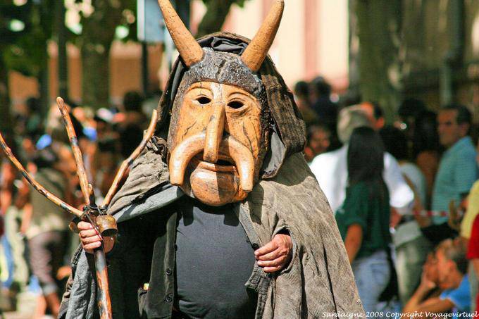 Nuoro, Festa del Redentore, Bundu di Orani, Holzmaske - Sardinien