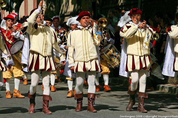 Nuoro, Festa del Redentore, Tamburini e Trombettieri Oristano, Trompeter - Sardinien