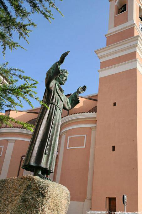 Bronze-Statue, Nuoro Piazza Santa Maria - Sardinien