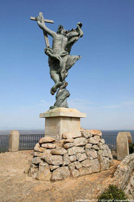 Nuoro Erlöser-Statue von hinten, Monte Ortobene gesehen - Sardinien