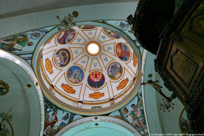Olbia, San Paolo Apostolo, bemalte Kuppel - Sardinien