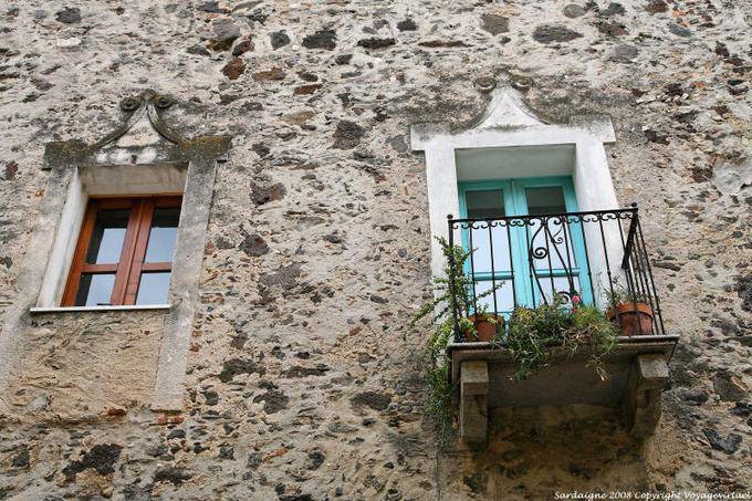 Orosei, Fenster in der Stadt - Sardinien