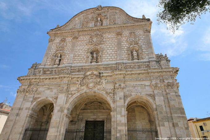 Barock Dekoration über dem Portikus Fassade Museo del Tesoro, die Kathedrale von San Nicola, Sassari - Sardinien