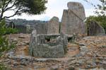 Reste der Grab des großen sardischen Riesen 1900 BC, Arzachena Li Lolghi, Sardinien.