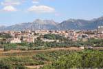 Tempio Pausania Landschaft der Stadt und die Berge, Sardinien.