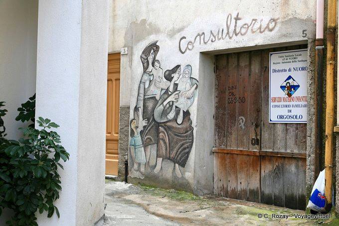 Orgosolo, Familie und Kind Konsultationen, Wandmalerei - Sardinien
