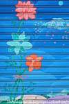 Orgosolo, gemalt Garagentor mit Blumen, Sardinien.