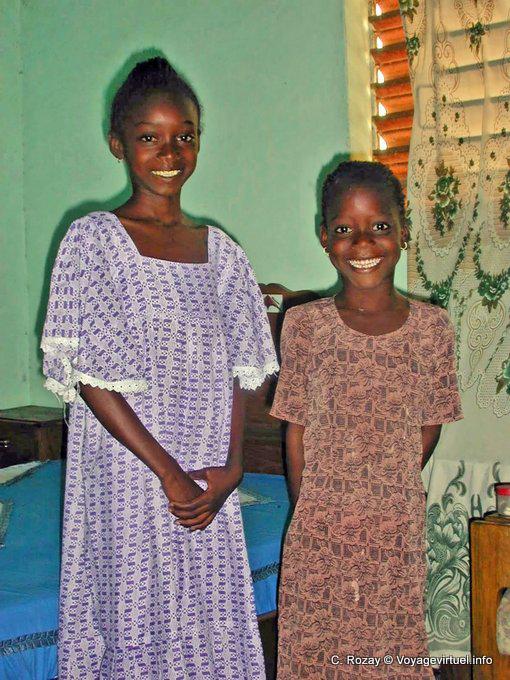 Lächeln der jungen Freunde - Senegal