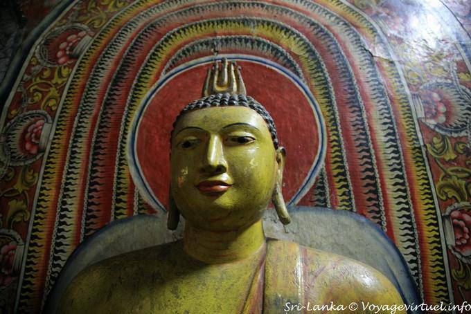 Portrait of Buddha Lotus, Raja Maha Vihara, Dambulla - Sri Lanka