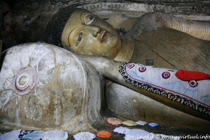 Schlaf erwacht Buddha Eingabe Parinirvana, Raja Maha Dambulla - Sri Lanka