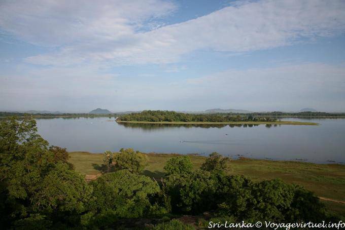 Panorama auf dem See von Heritance Kandalama Hotel, Dambulla - Sri Lanka
