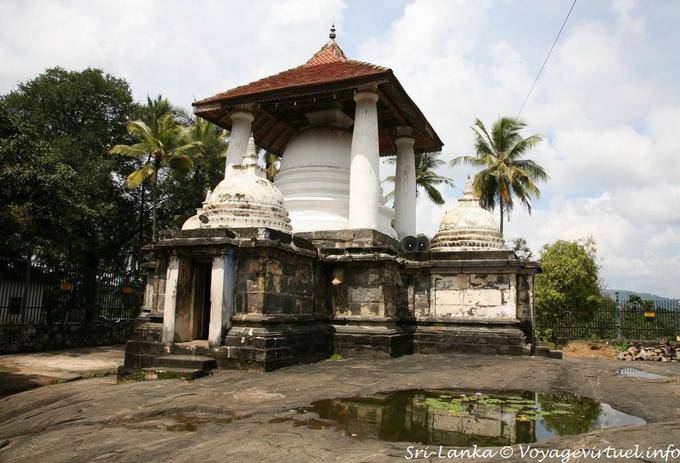 Die Gadaladeniya Tempel Pilimatalawa, Kandy - Sri Lanka